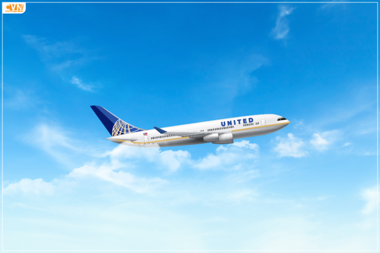 United and American Airlines eliminate change fees on international tickets