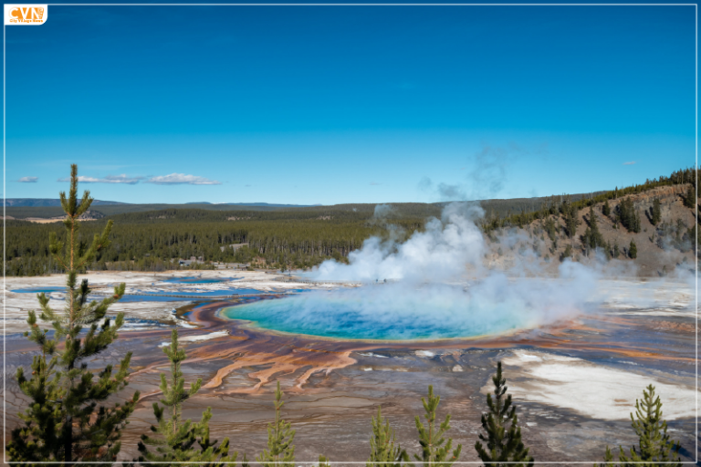 Yellowstone Issues Wildfire Warning