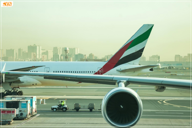 The Massive Emirates Boeing Aircraft Order at Dubai Airshow 2023