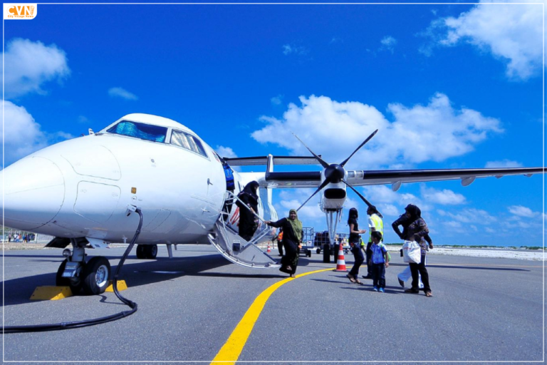 Passengers can now deboard the aircraft if the flight is delayed